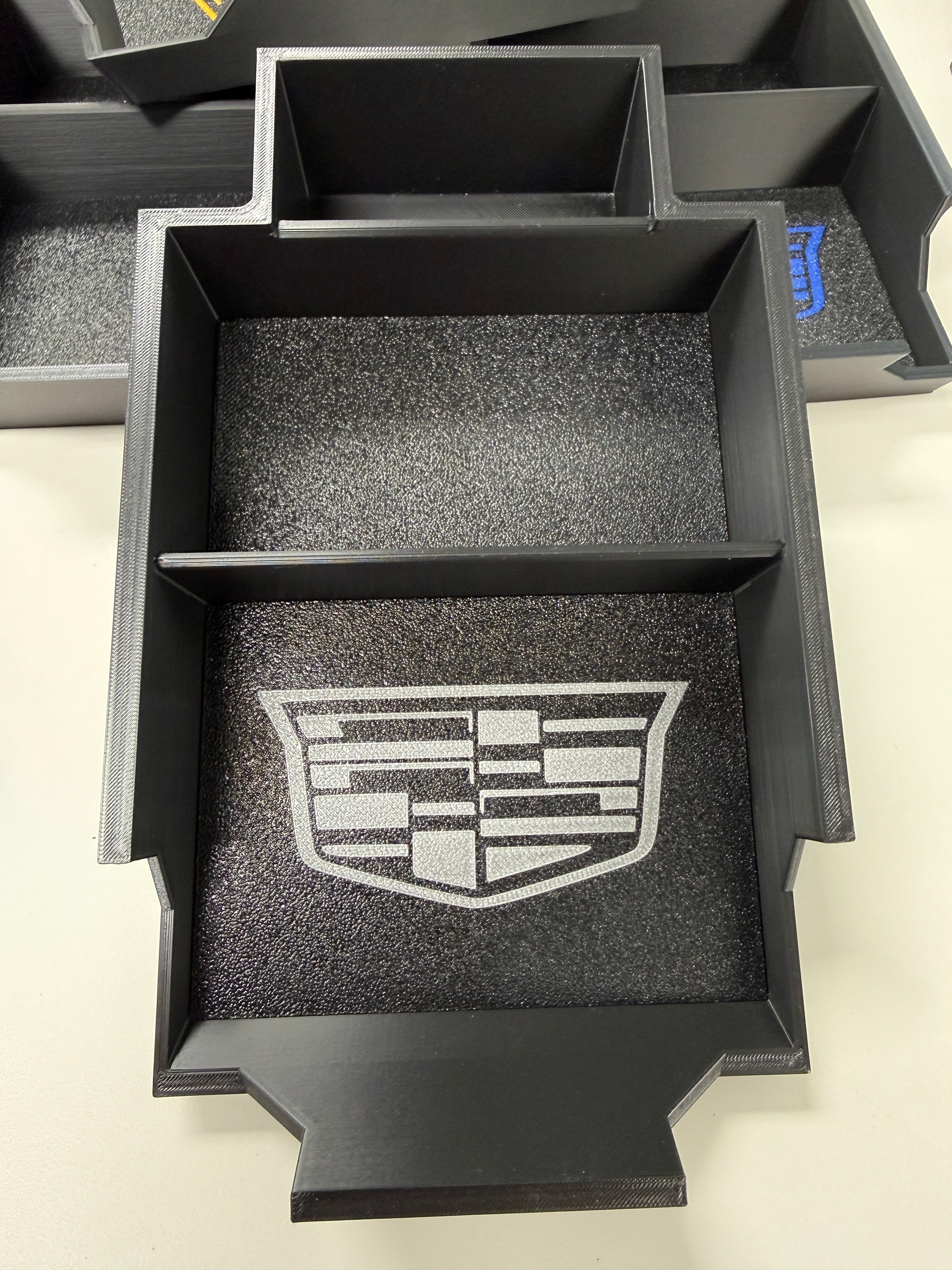 Lakeside Reefing Custom Center Console Tray for 2026 Cadillac Vistiq – High-Strength ASA Custom 3D Print