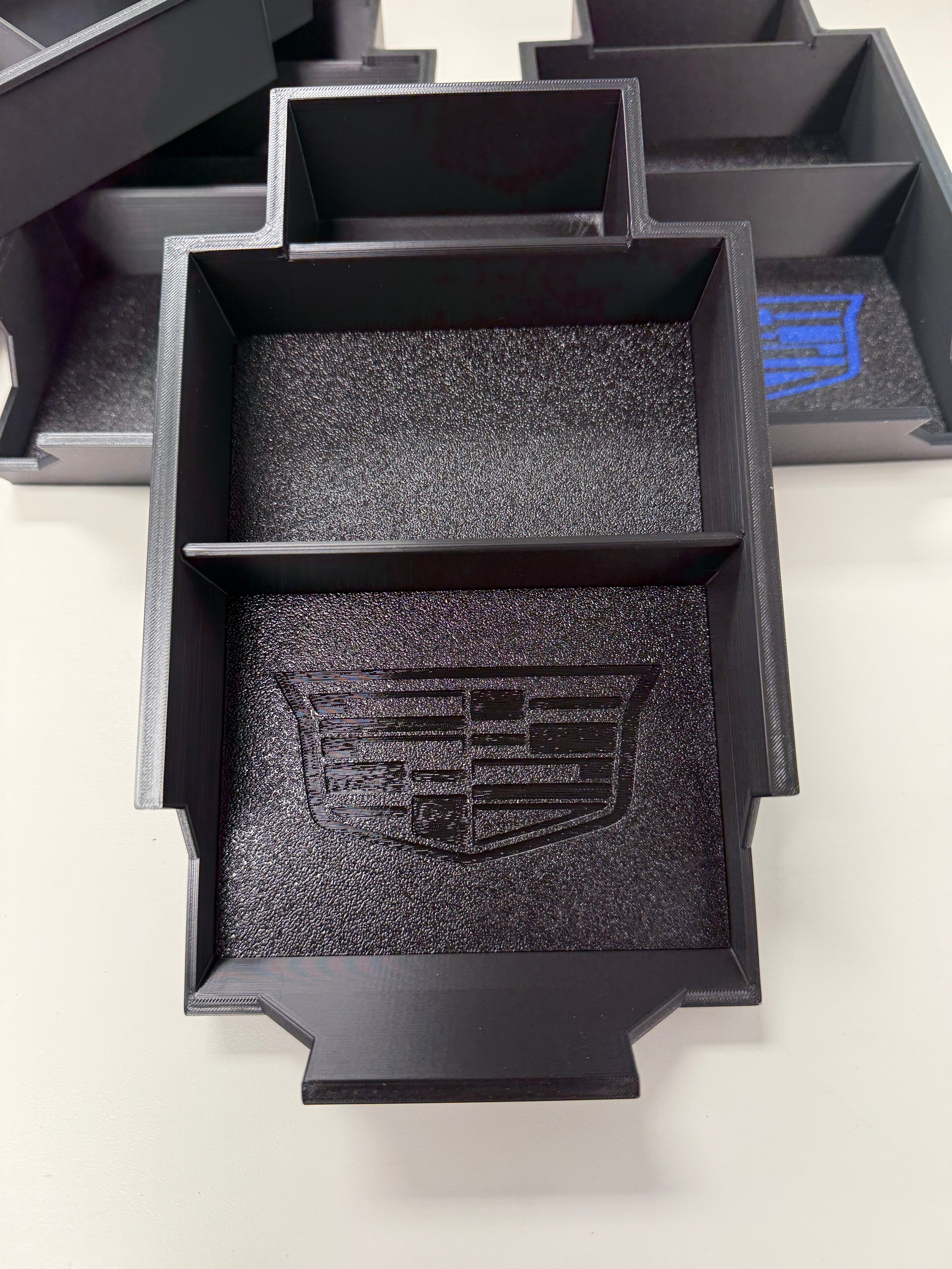 Lakeside Reefing Custom Center Console Tray for 2026 Cadillac Vistiq – High-Strength ASA Custom 3D Print