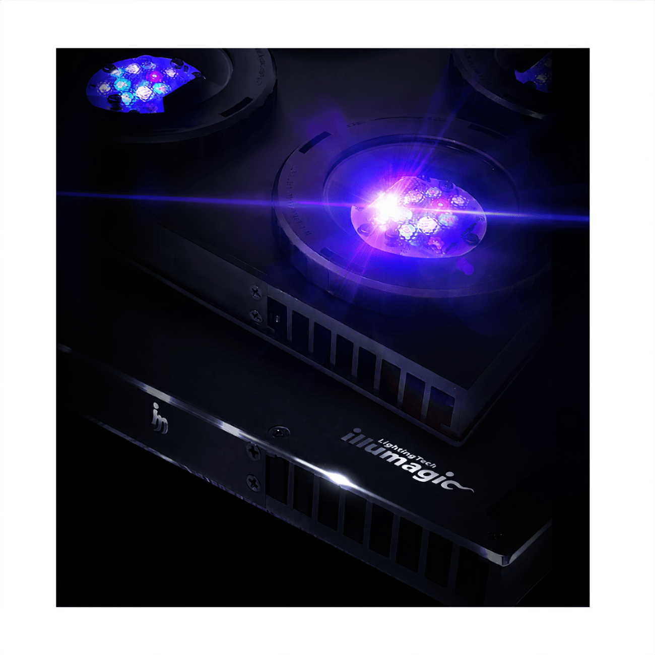 Dalua International LLC Illumagic X4 AQUARIUM LIGHTING