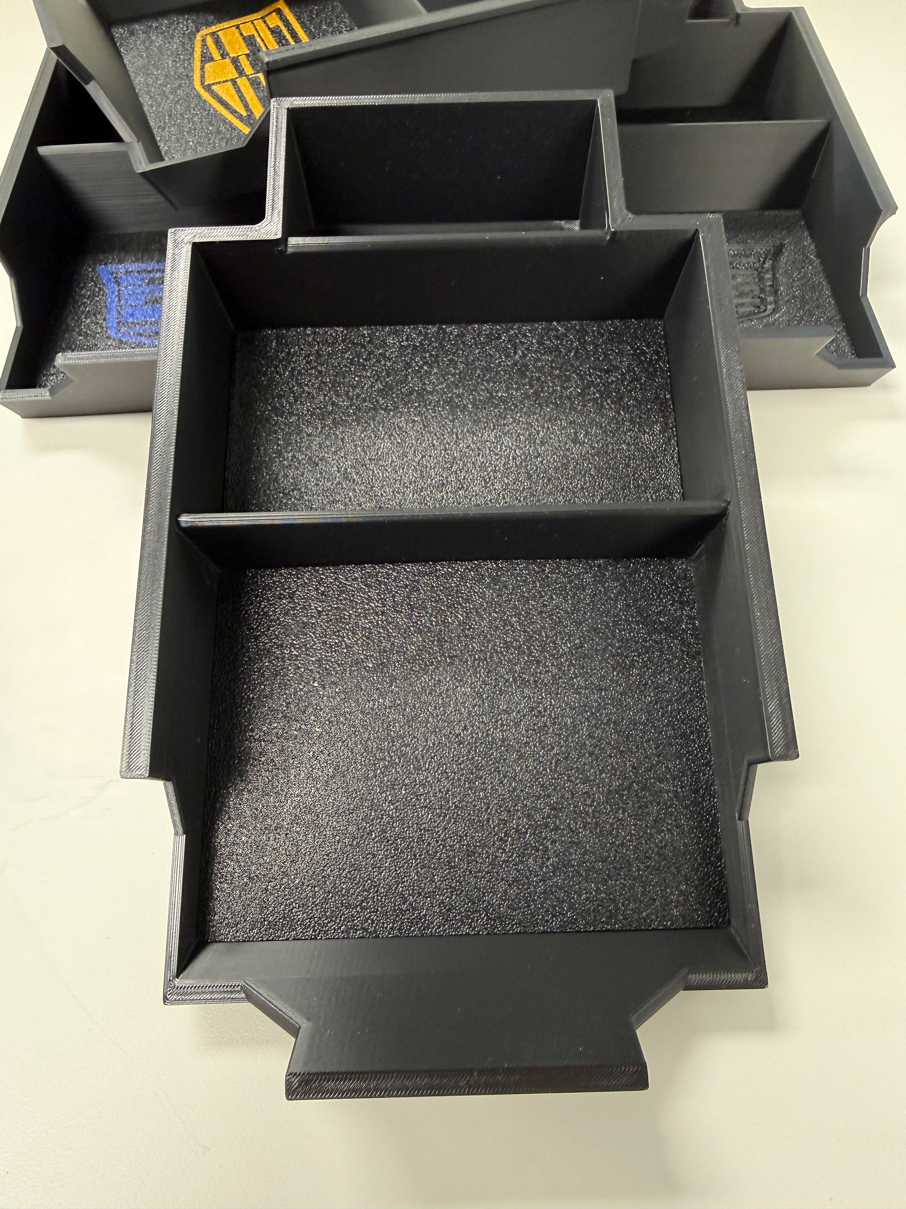 Lakeside Reefing Custom Center Console Tray for 2026 Cadillac Vistiq – High-Strength ASA Custom 3D Print