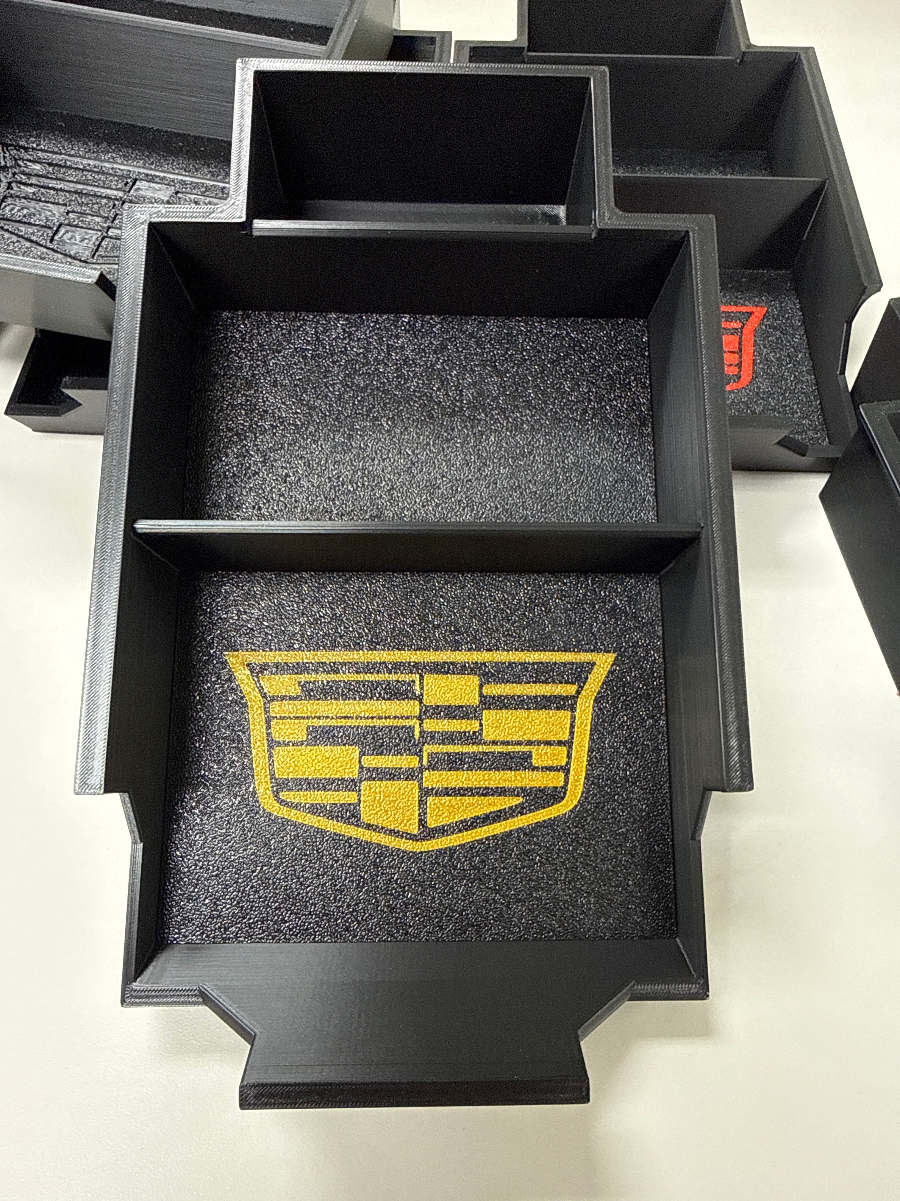 Lakeside Reefing Custom Center Console Tray for 2026 Cadillac Vistiq – High-Strength ASA Custom 3D Print